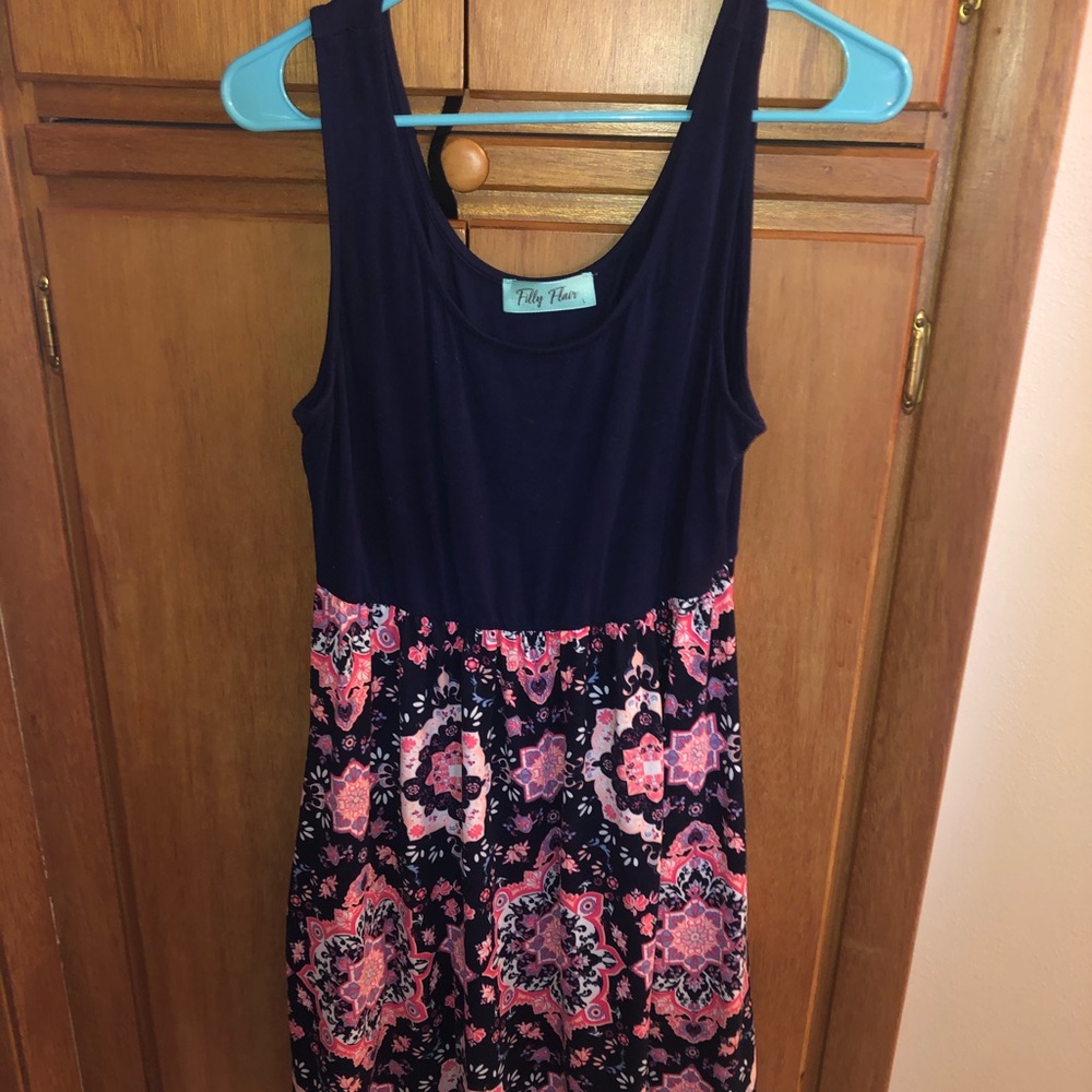 Women’s navy and pink tank dress with pockets, L